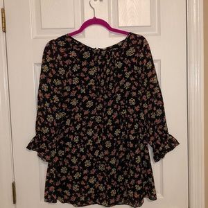 Adorable floral shirt